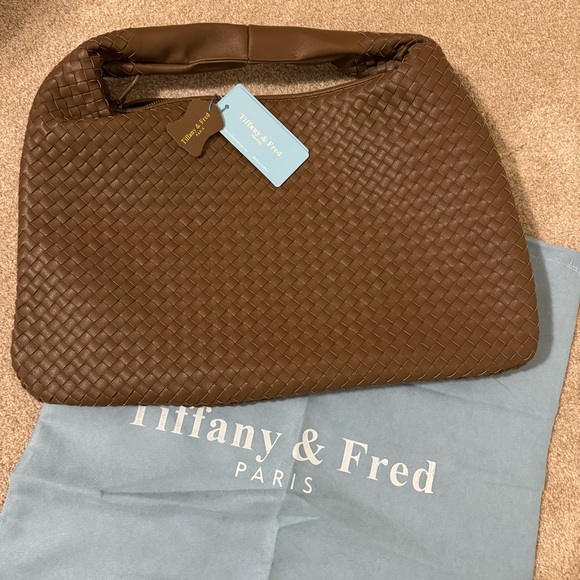 Tiffany & Fred Paris Elegant Brown Woven Tote - Picture 9 of 16